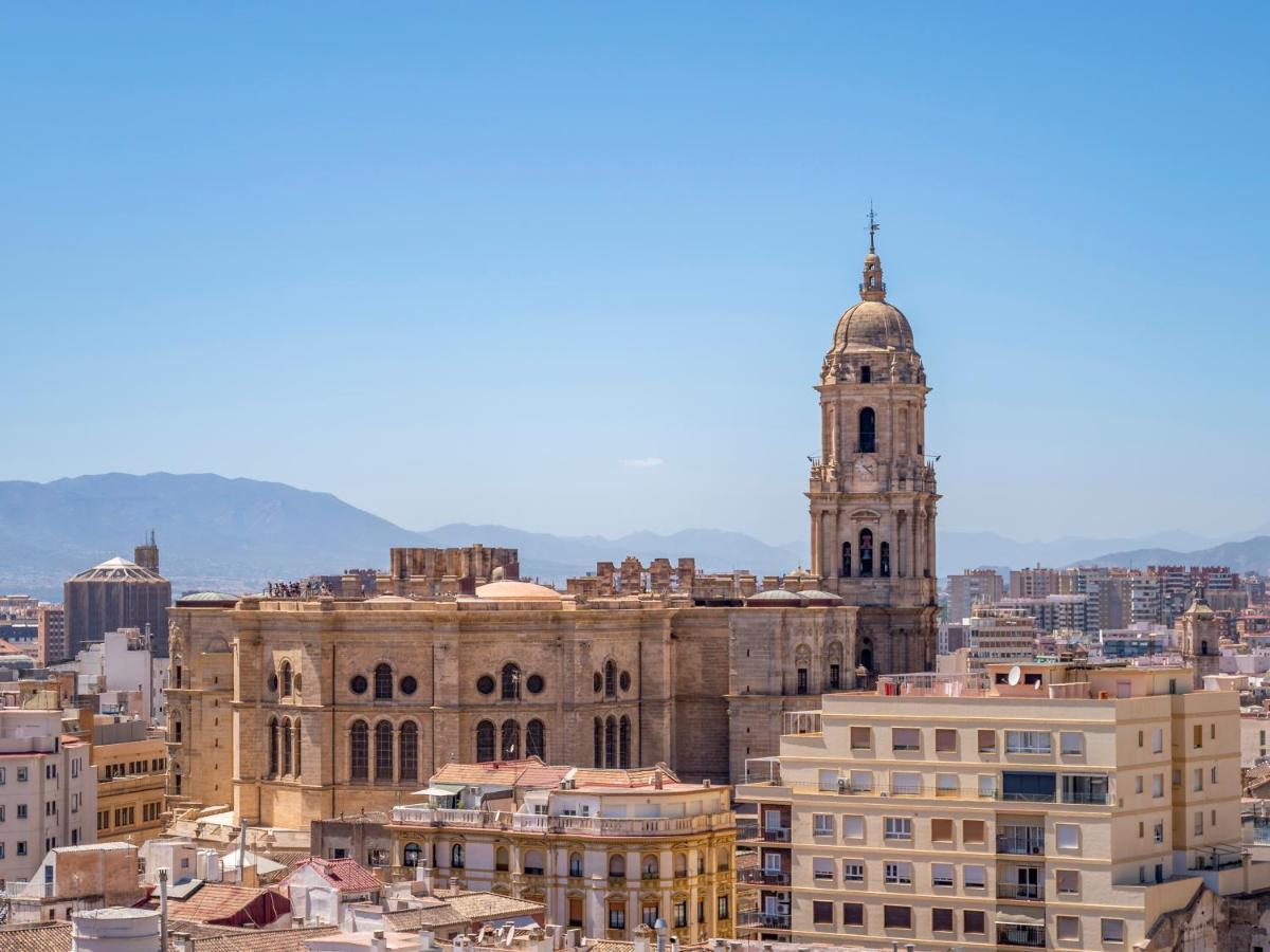 Sanders Lavender - Delightful Two-Bedroom Apartment Downtown Malaga Ngoại thất bức ảnh